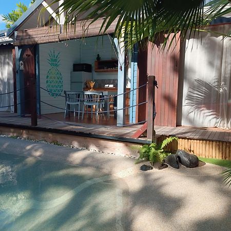 Tiki Paradise Lodge Fwi ساينت آن المظهر الخارجي الصورة