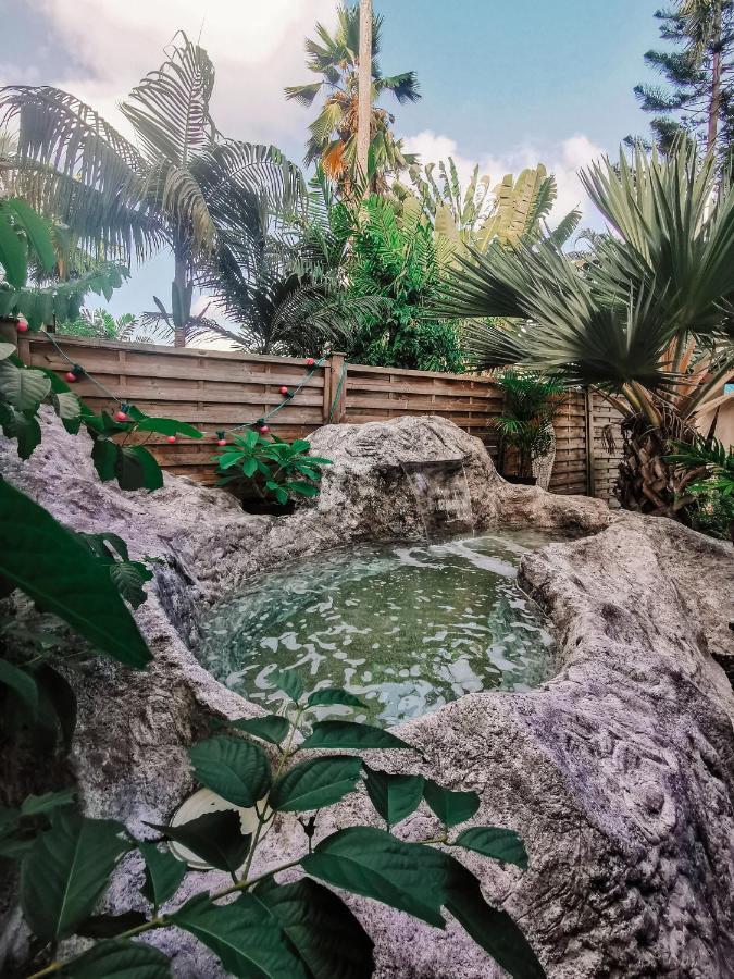 Tiki Paradise Lodge Fwi ساينت آن المظهر الخارجي الصورة
